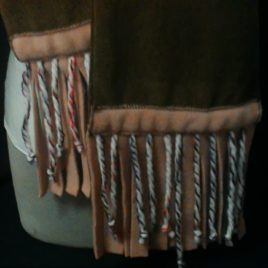 Doux et chaud pour cette écharpe polaire et fils de laine 06