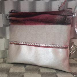 Pochette en lin, taffetas et simili cuir, anse tressée