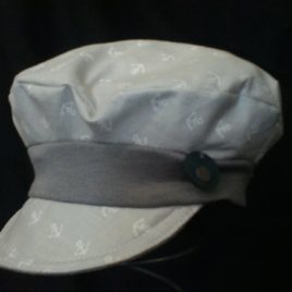 Casquette bébé aux motifs ancres