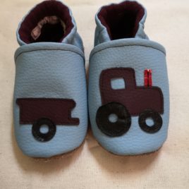 Mes jolis chaussons “Vroum le tracteur”