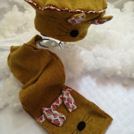 Echarpe “mon lapin jaune”