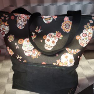 Sac en simili tête de mort
